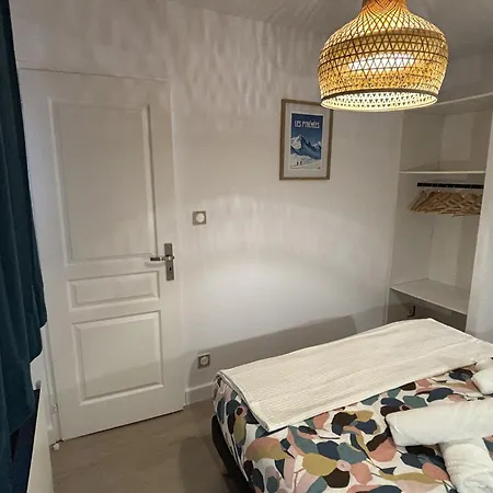 Cocon Castetnau, Au Calme Centre-ville 39 M2 Appartement *